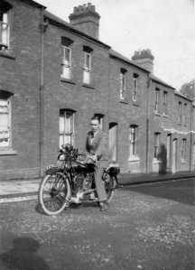 Ernest & Mototorcycle Buckhurst Ave grey231 trim